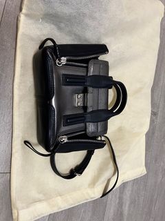 （分類：）位於 。 由 imcyruschan 提交（商品編號 1244799669，圖片 1）。簡介： 。