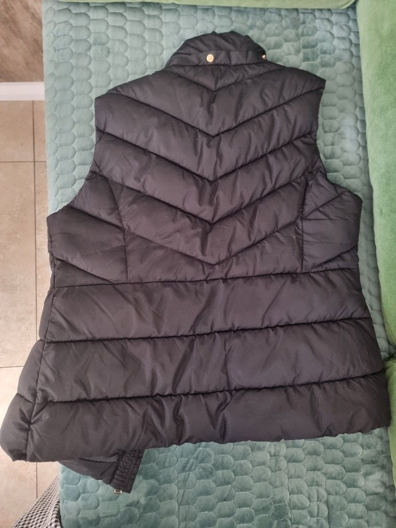 Portmans puffer vest sales
