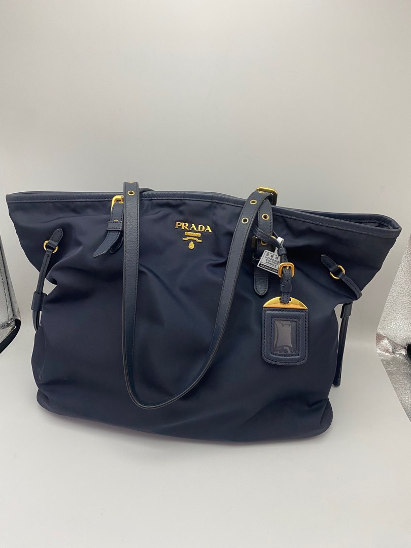 Prada outlet parachute bag