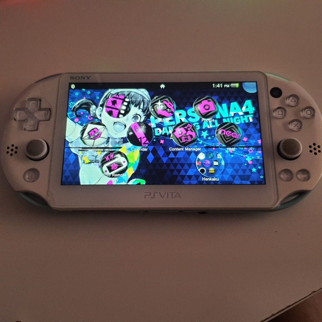 Broken shop ps vita