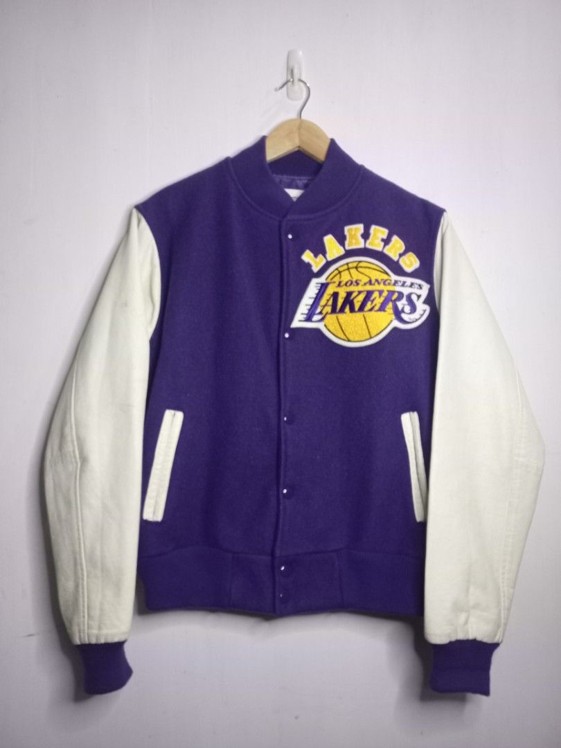 Lakers vintage jacket hotsell