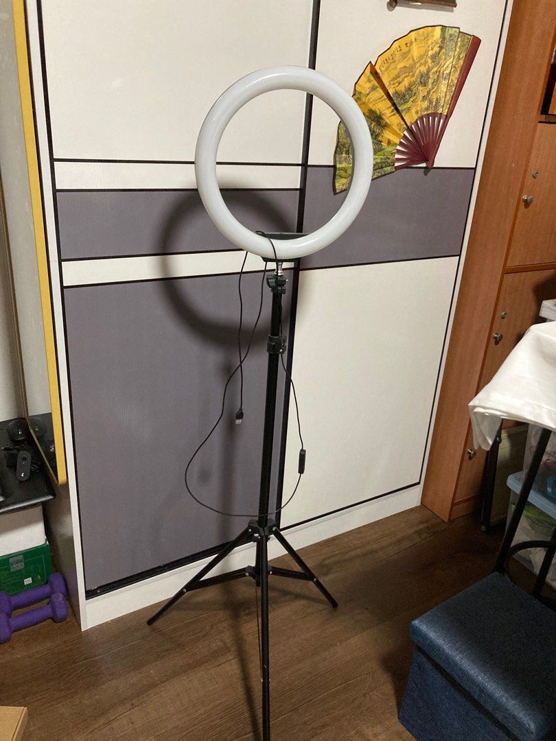 Ring light tripod, Furniture & Home Living, Lighting & Fans, Lighting