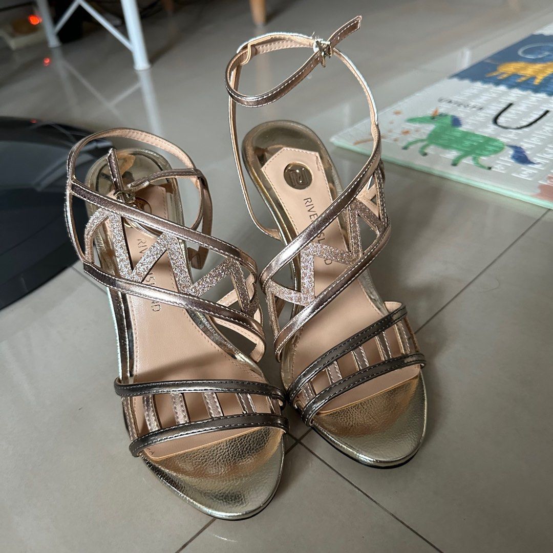 Next river island sandals store