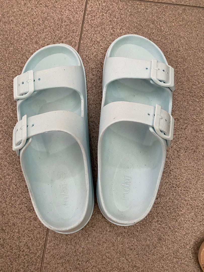 slip on rubi