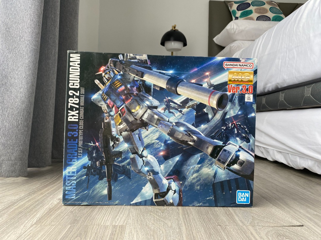 [UNBUILT] RX-78-2 Gundam E.F.S.F Prototype Close-Combat Mobile Suit ...