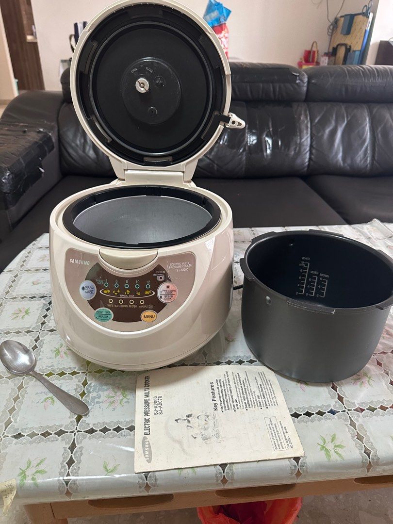 Price Reduced Samsung Electric Pressure Cooker 1.8 litres
