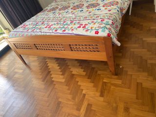 (Category: ) located in . Submitted by jules.t (Listing ID 1244688942, Image 1). Description: .