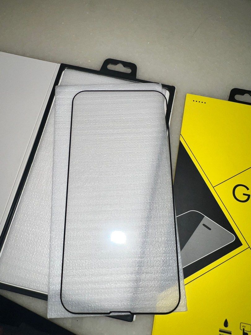 SCREEN PROTECTOR (Category: Monitor Screens) located in Singapore. Submitted by bubbleseller (Listing ID 1244773304, Image 3). Description: CLEAR UNOPENED IN ORIGINAL PACKING. IPHONE 13 PRO MAX/ IPHONE 14 CLEAR CASE i bought the wrong size from shopee 😭 retail price $3.5 each selling: $3 each BUY ALL FOR $10 fast deal .