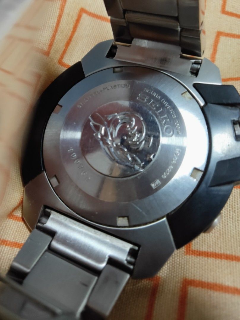 Seiko 5 sports cheap scuba diver's 200m automatic