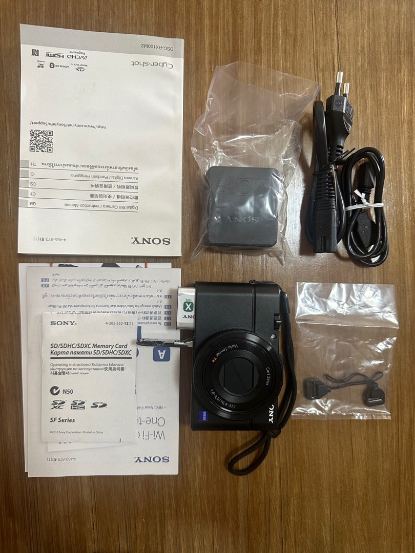 Sony RX100 M2, Photography, Cameras on Carousell