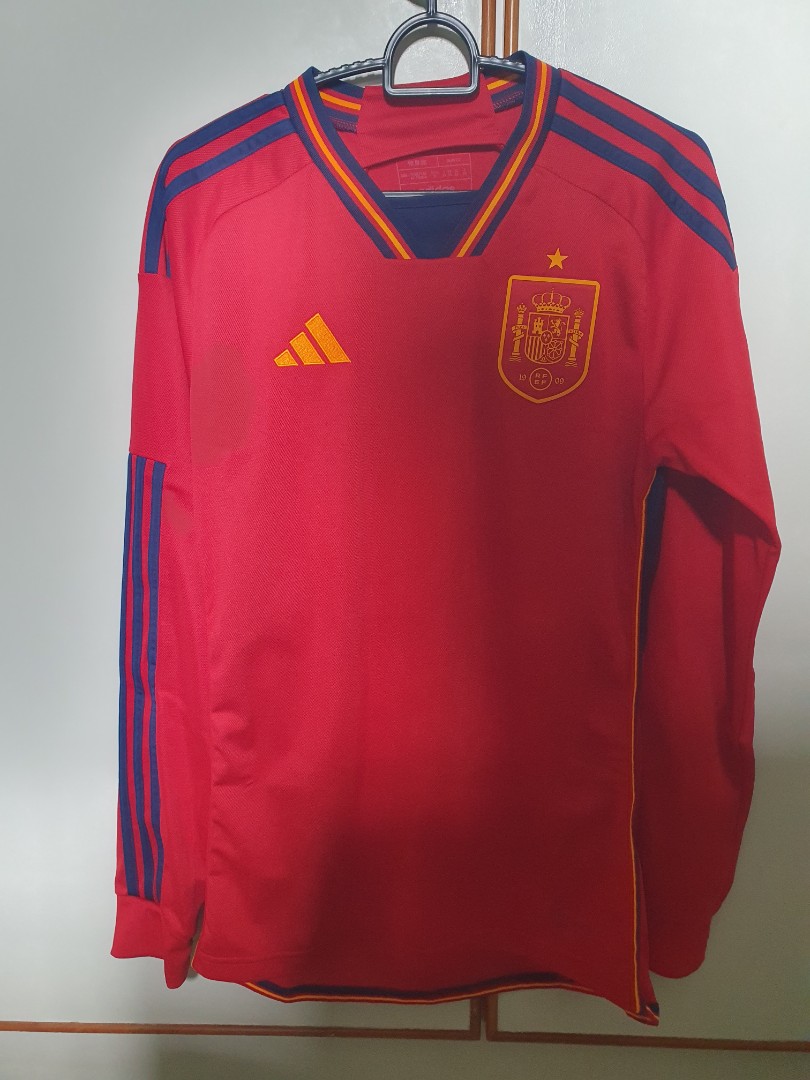 Spain Home World Cup 2022, Men's Fashion, Activewear on Carousell