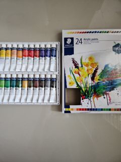 Mont Marte Acrylic Paint Set 24 Piece - Starbox