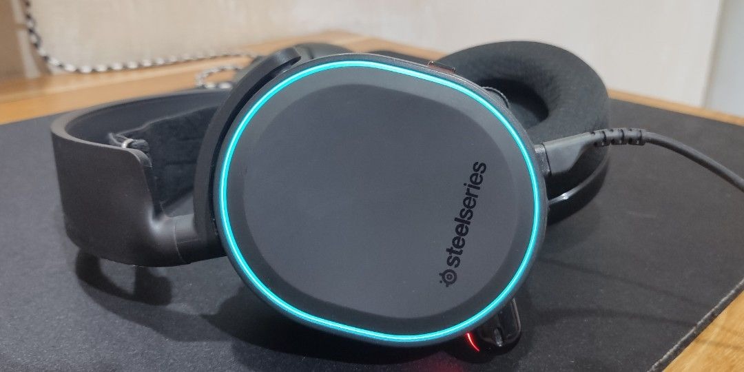 Steelseries arctis 5 led outlet