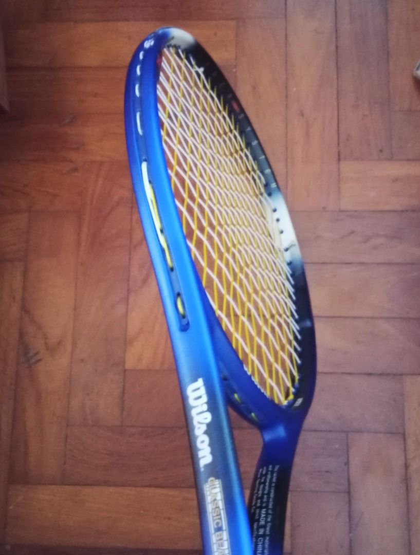Tennis racket Wilson hammer 7.2 racquet with new strings, Sports Equipment, Sports & Games