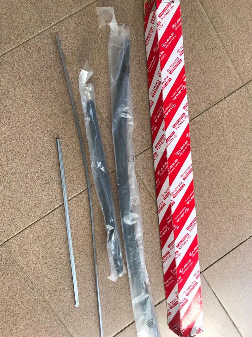 Toyota Corolla Wipers, Car Accessories, Accessories on Carousell