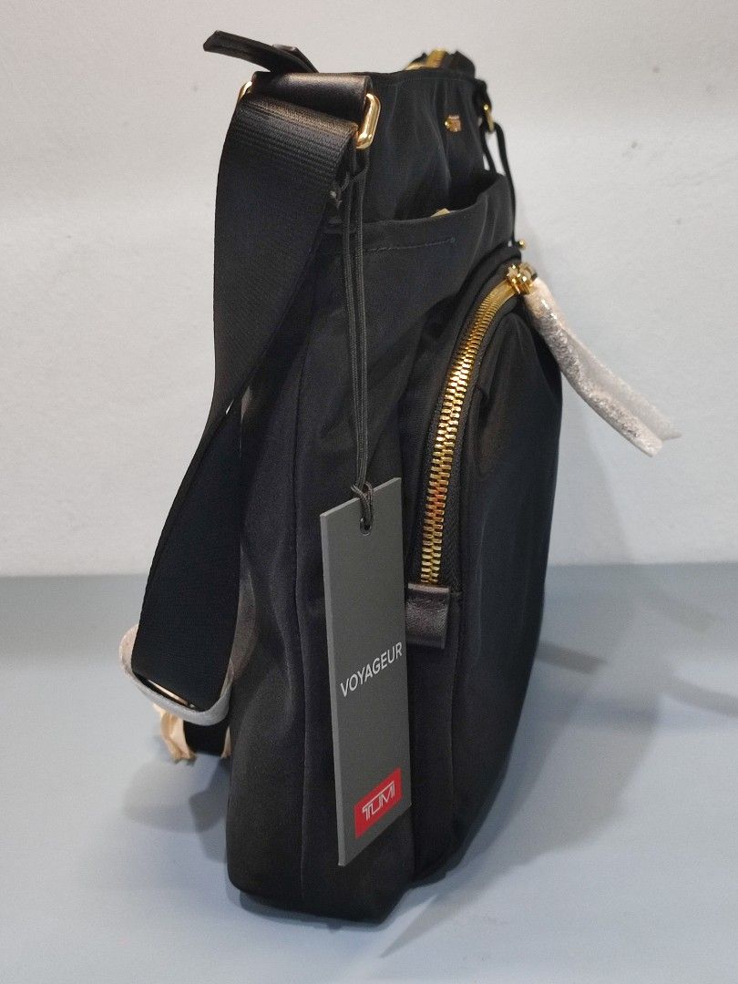 Tumi voyageur capri nylon crossbody 2025 bag
