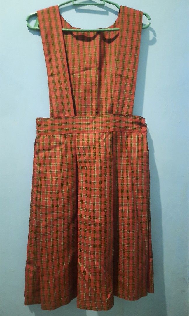 UE uniform Junior High School Jumper (Category: Jumpsuits) located in Manila. Submitted by piaaaa917 (Listing ID 1244651107, Image 1). Description: UE Jumper UE junior high school uniform size: small loc: sampaloc, manila 4 jumpers available 300 each.
