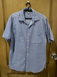 Uniqlo Button Down Short Sleeve Shirt