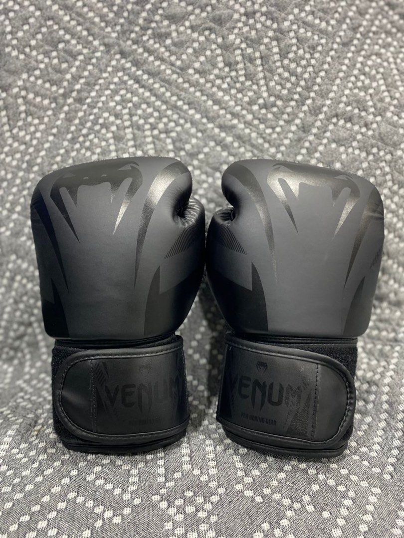 Tesco boxing gloves clearance