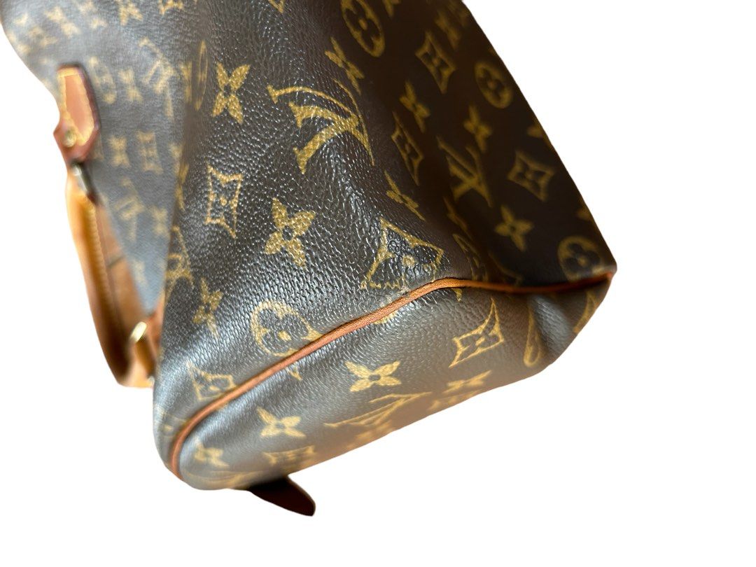 Louis Vuitton sajat MM, Luxury, Bags & Wallets on Carousell