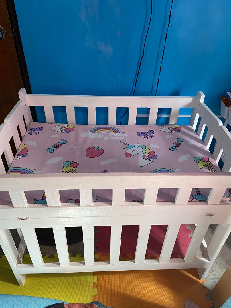 Olx baby hot sale crib