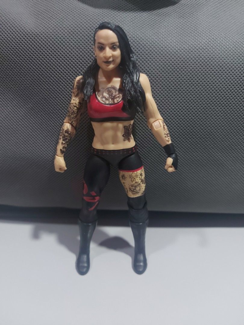 Wwe riott sale squad action figures