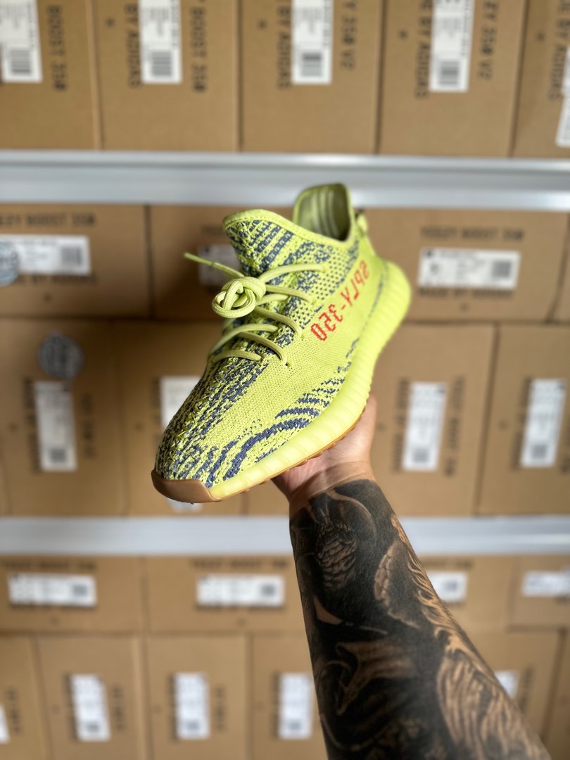 Yeezy frozen shop yellow cena