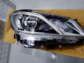 14th Generation Toyota Crown AWS210 Headlight Assembly