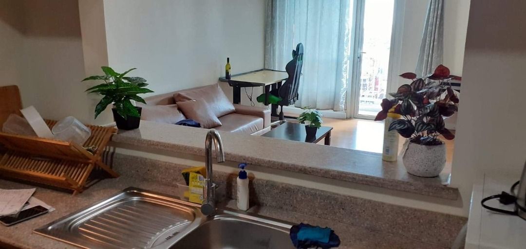 2BR Grand Midori (Category: Apartments & Condos) located in Makati City. Submitted by spaces_manila (Listing ID 1244873405, Image 1). Description: Tower 2 34th floor 91sq with parking NET to owner.