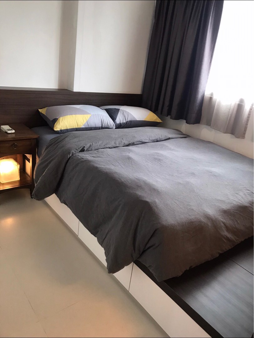 (Category: ) located in . Submitted by townathletic (Listing ID 1244855086, Image 1). Description: .
