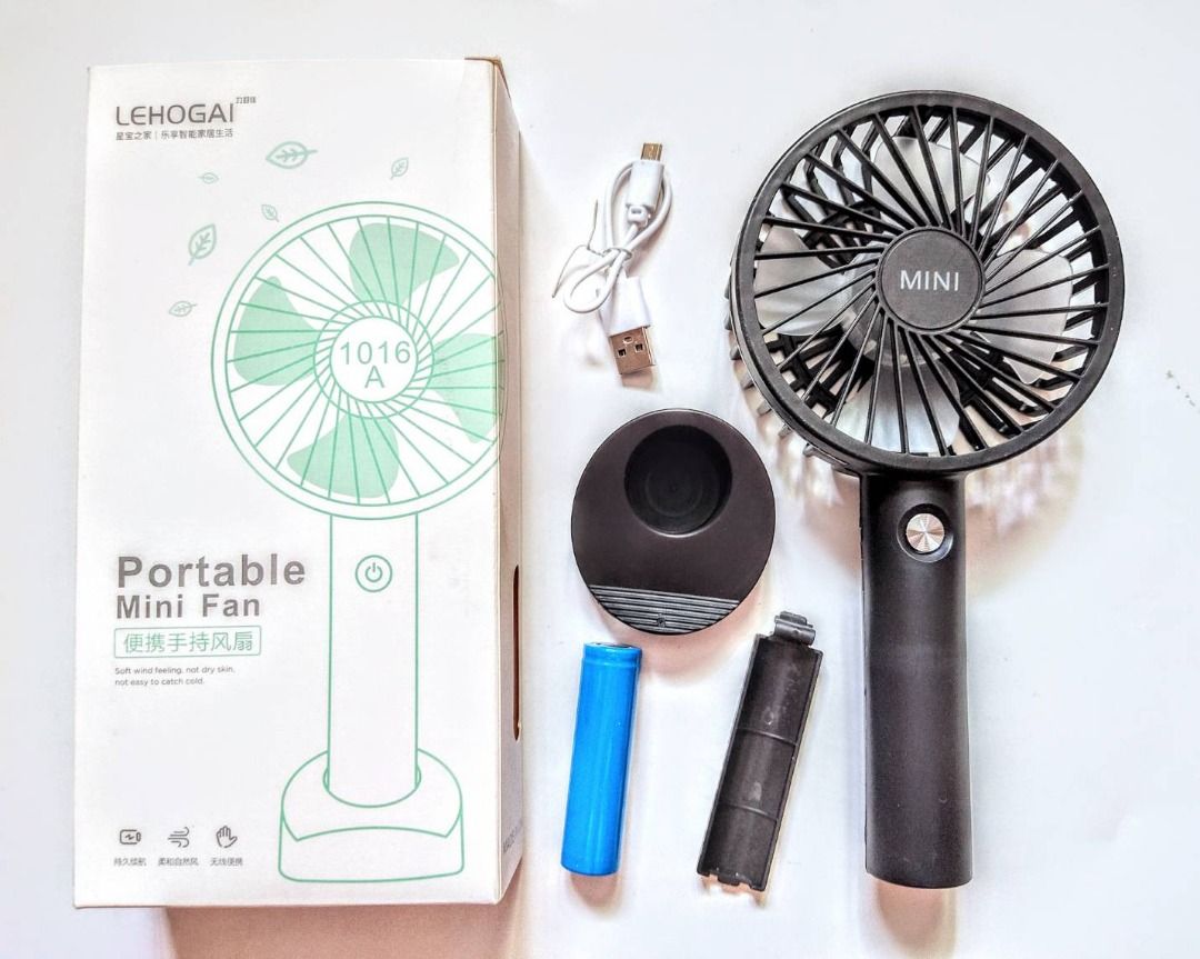 現貨 三段式風速 便攜手持風扇 攜帶型風扇 電風扇 MINI風扇 小風扇 USB風扇 佇立風扇, 家具及居家用品, 燈飾及風扇, 風扇在旋轉拍賣