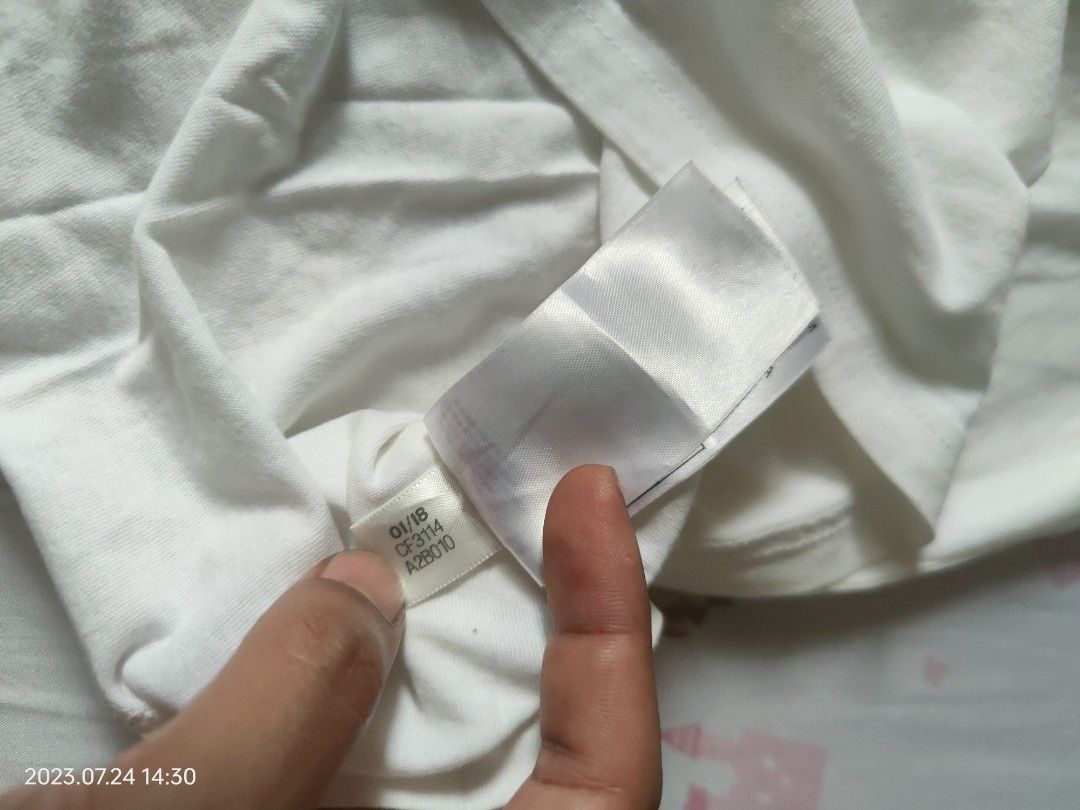 Adidas Skateboarding - Dipumz Tee (Category: Tshirts & Polo Shirts ) located in Caloocan City. Submitted by cryonics (Listing ID 1244908771, Image 2). Description: Adidas SB - Stop Watch Di Plumz 19x27 P649 + Shipping Fee Like New RFS: Decluttering Meet Ups: UE Caloocan , SM Sangandaan, Puregold Pajo Caloocan Shipping: J&T Express.