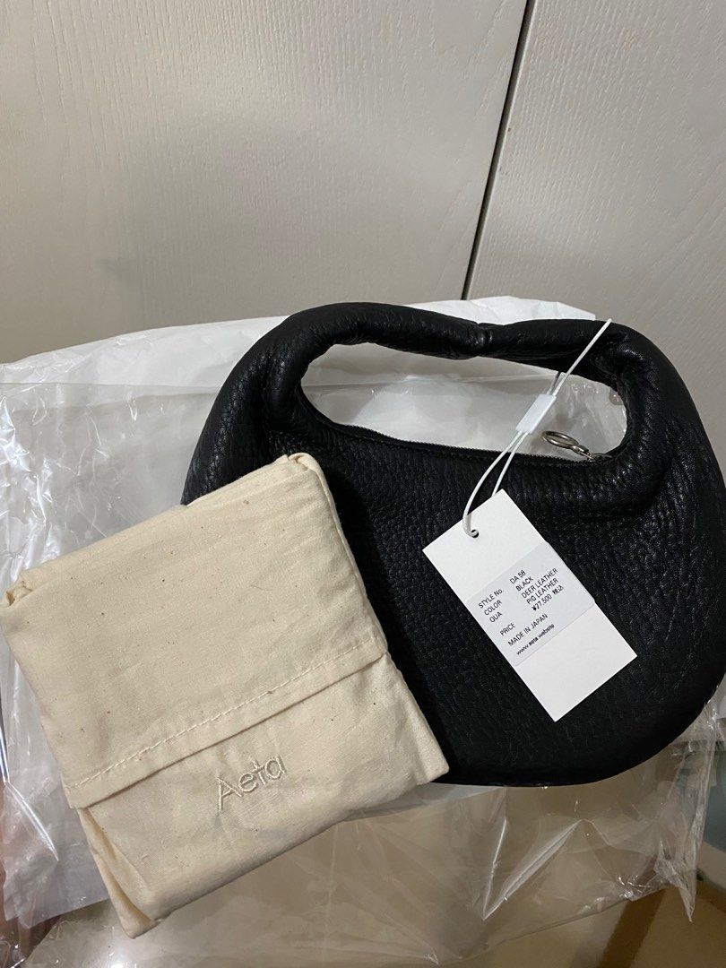 Aeta Leather Bag, 女裝, 手袋及銀包, 手拿包- Carousell