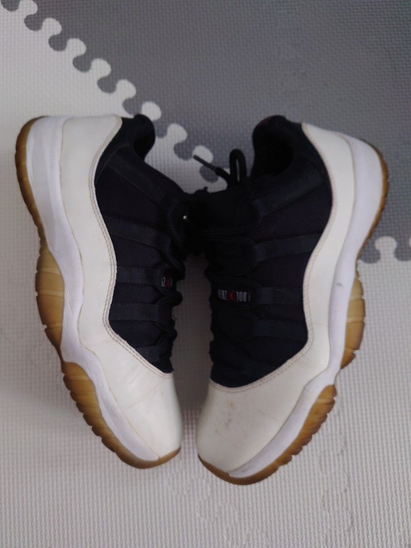 Reverse store concord 11
