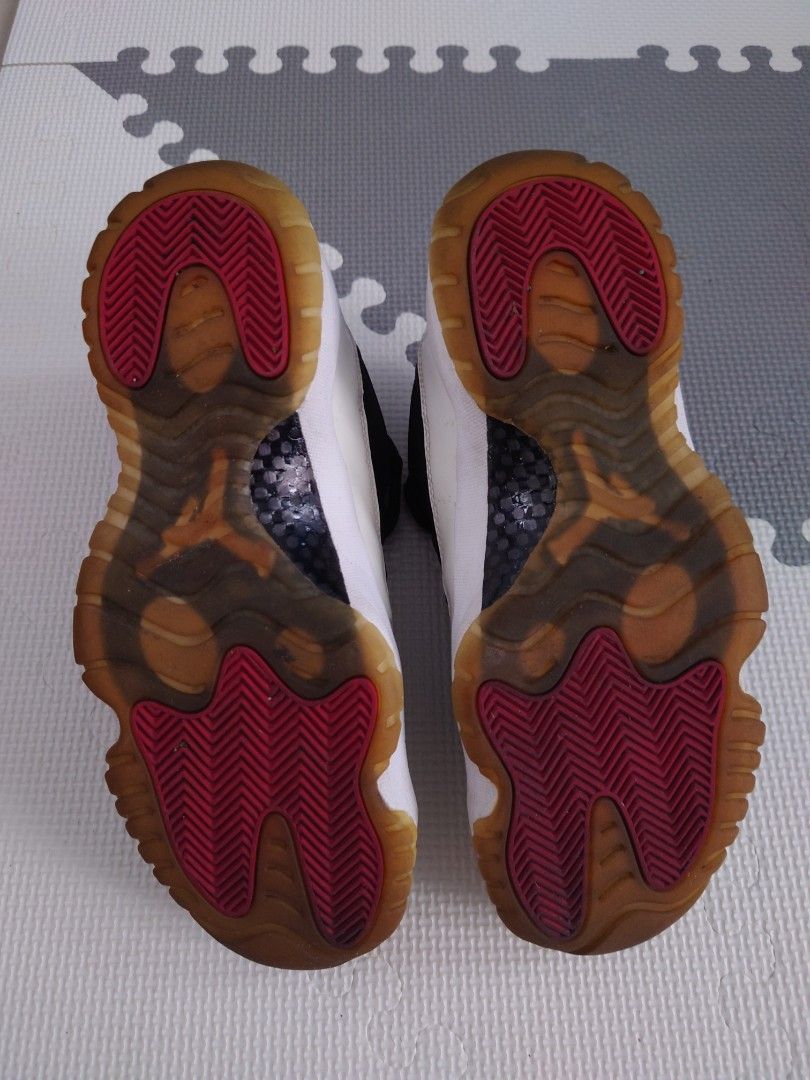 jordan 11 reverse concords