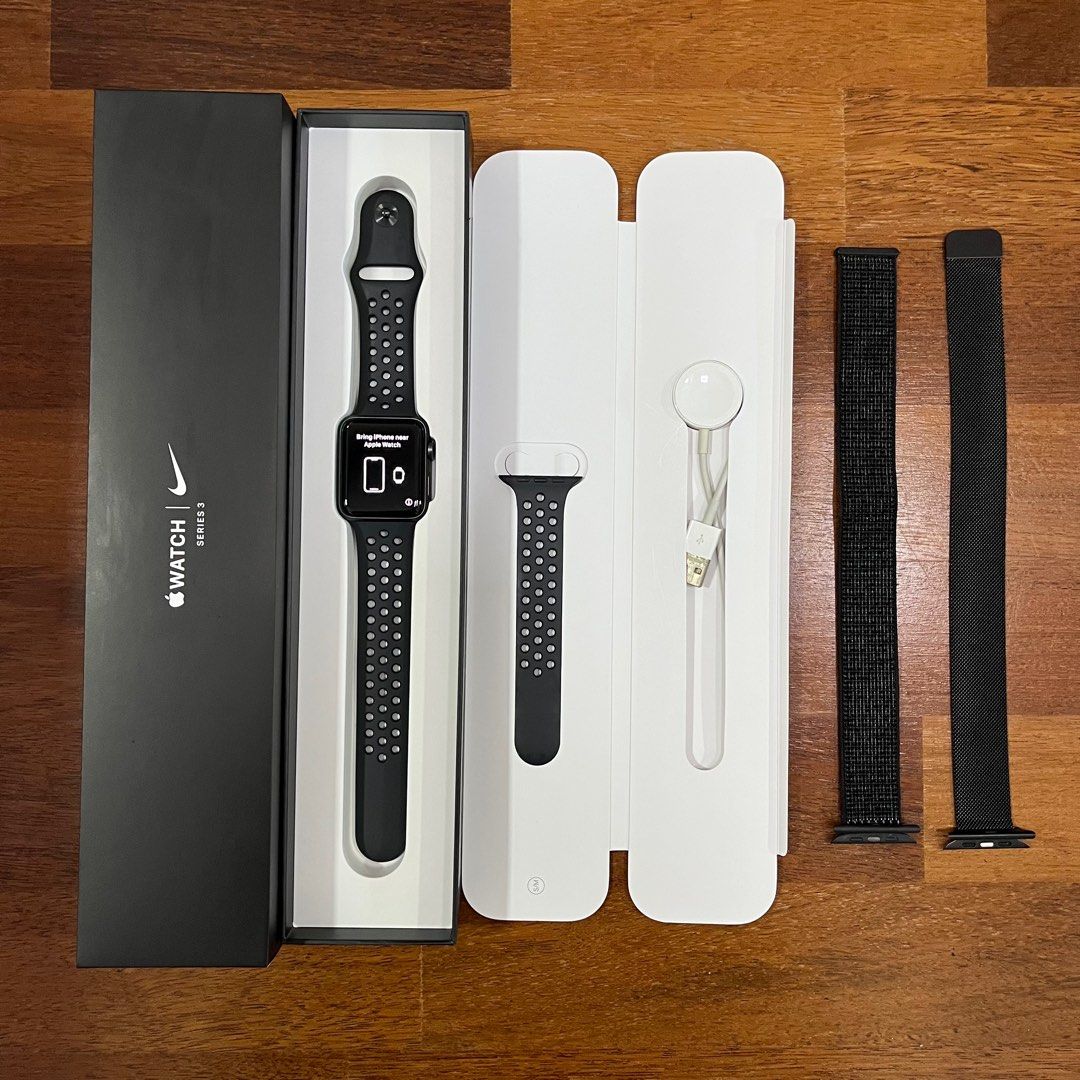 Apple Watch Nike Series GPS, 42mm Space Gray Aluminum Case with  Anthracite/Black Nike Sport Band, Mobile Phones  Gadgets, Wearables   Smart Watches on Carousell