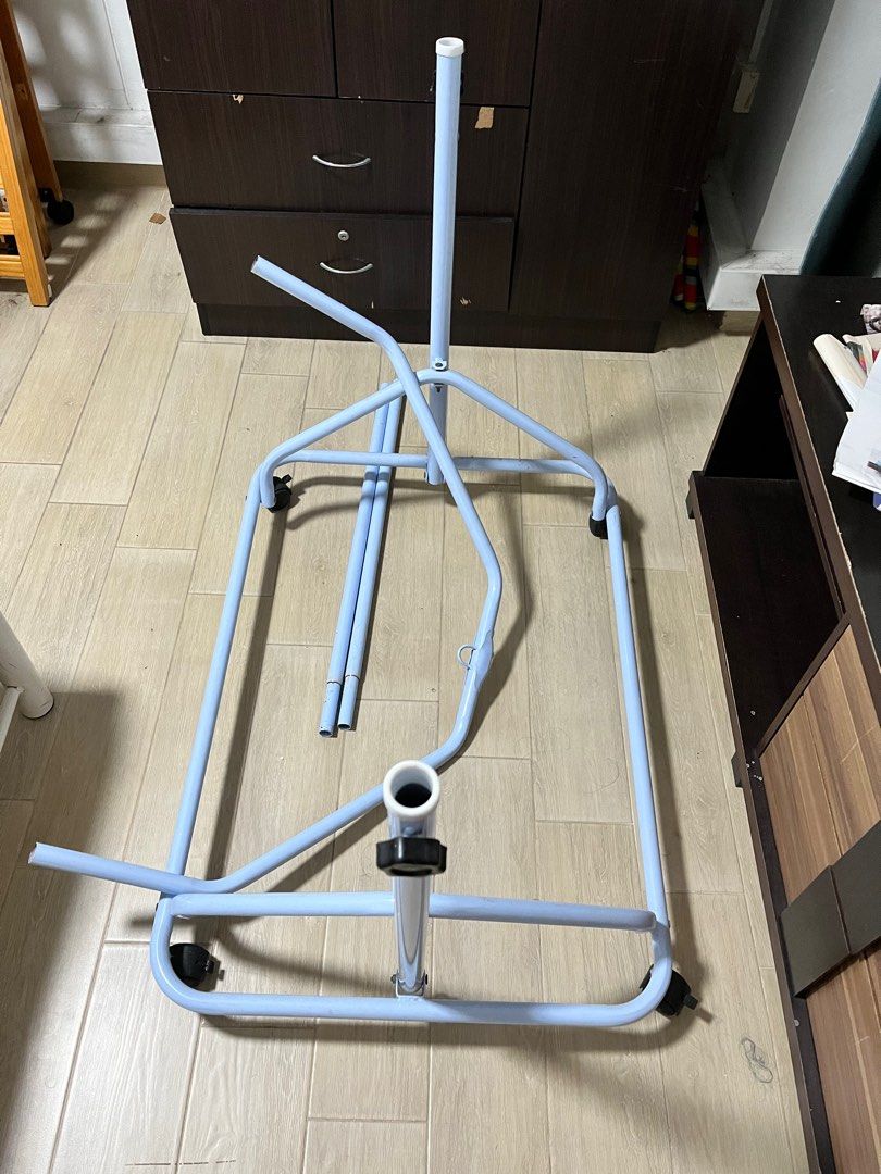 Used hotsell baby cradle