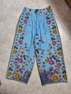 (Category: ) located in . Submitted by annapink (Listing ID 1244854015, Image 1). Description: .