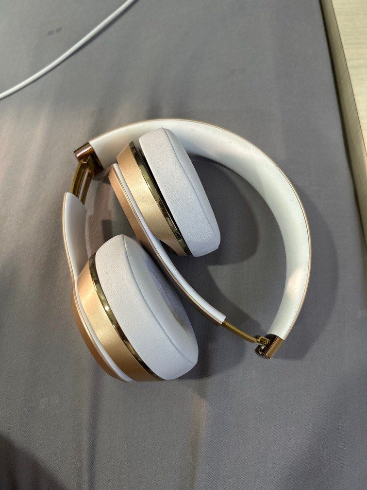 Beats by Dr Dre SOLO3 WIRELESS サテンゴールド beats solo3 wireless