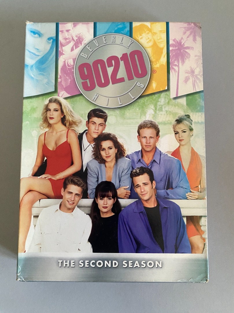 Beverly Hills, 90210 Season 2 DVD Box Set, Hobbies & Toys, Music