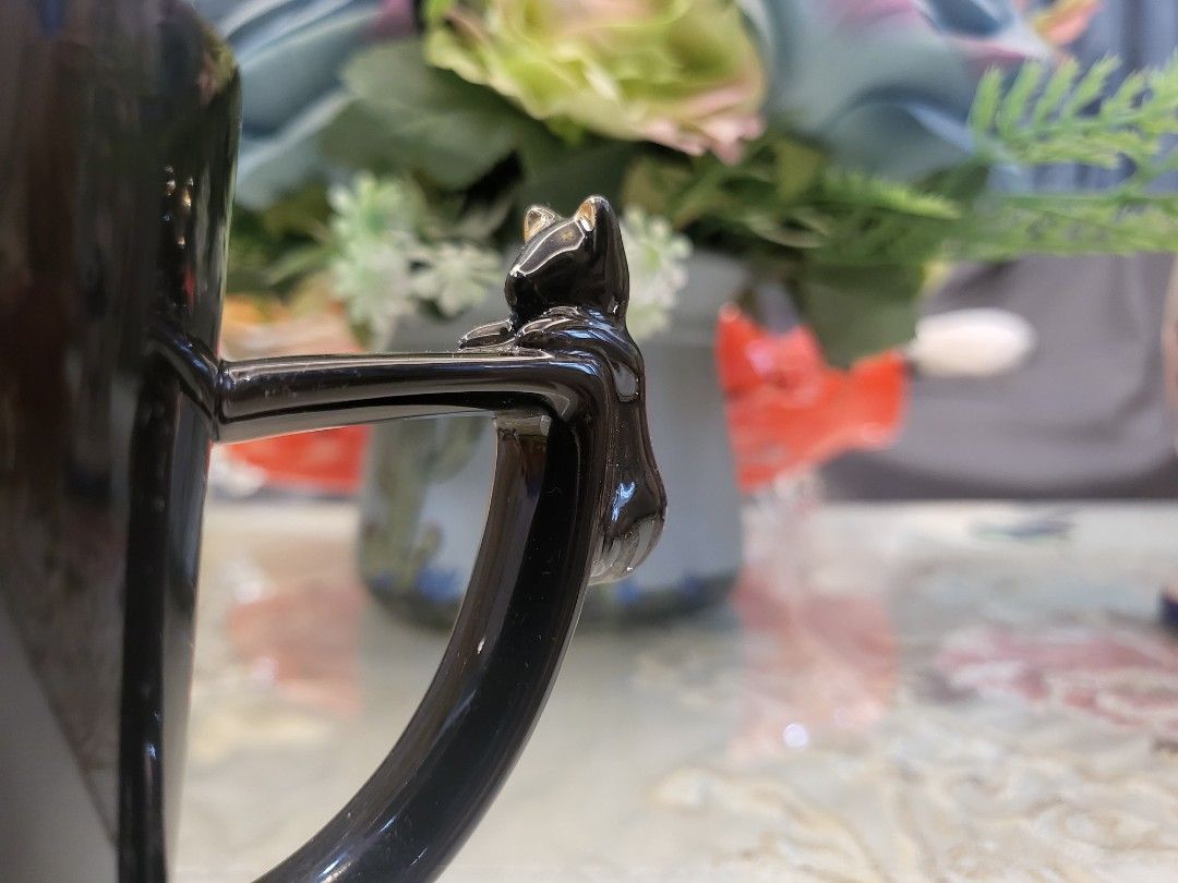 Black Cat Mug (Category: Water Bottles & Tumblers) located in San Fernando. Submitted by jpmarketplace2023 (Listing ID 1244933660, Image 3). Description: -Black cat mug for only PHP180 -Authentic from Japan.