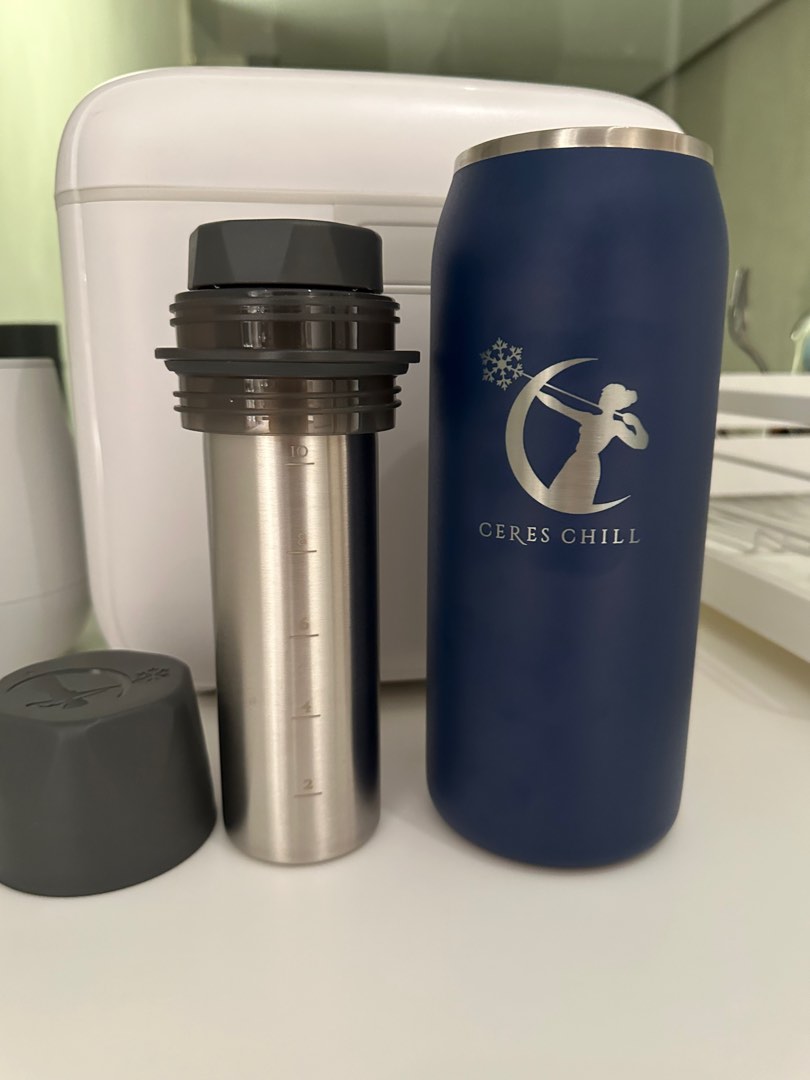 Breastmilk Chiller Reusable Storage Container by CERES CHILL | Cooler -  Keeps Milk at Safe temperatures for 20+ Hours | Bottle Connects w/Major  Pumps