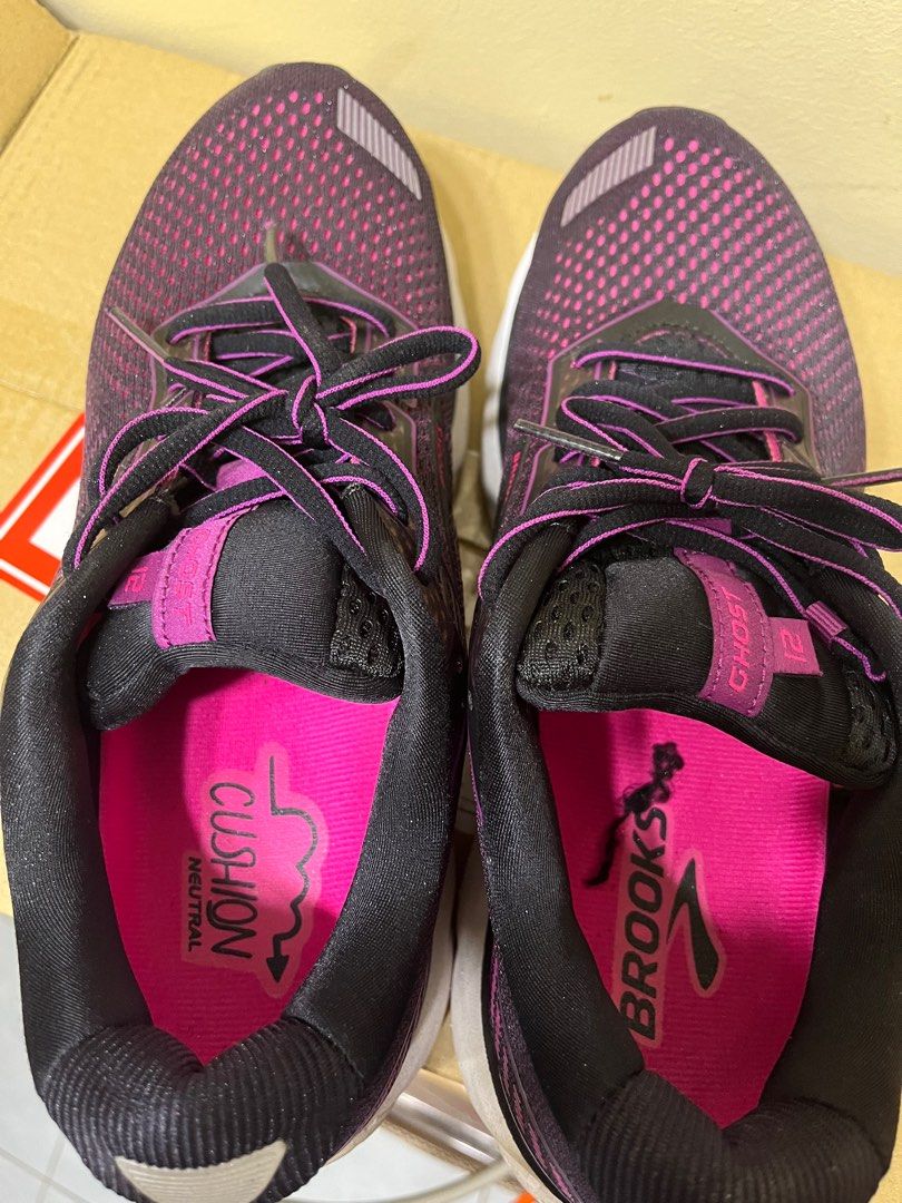 Brooks ghost 12 on sale pink