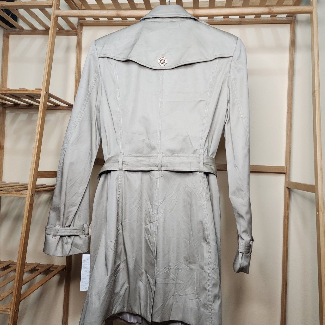 Burberry trench top coat knot
