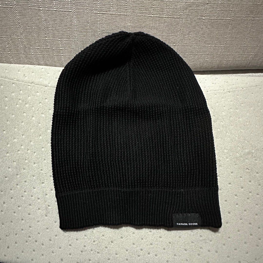 Canada goose waffle slouchy beanie hotsell