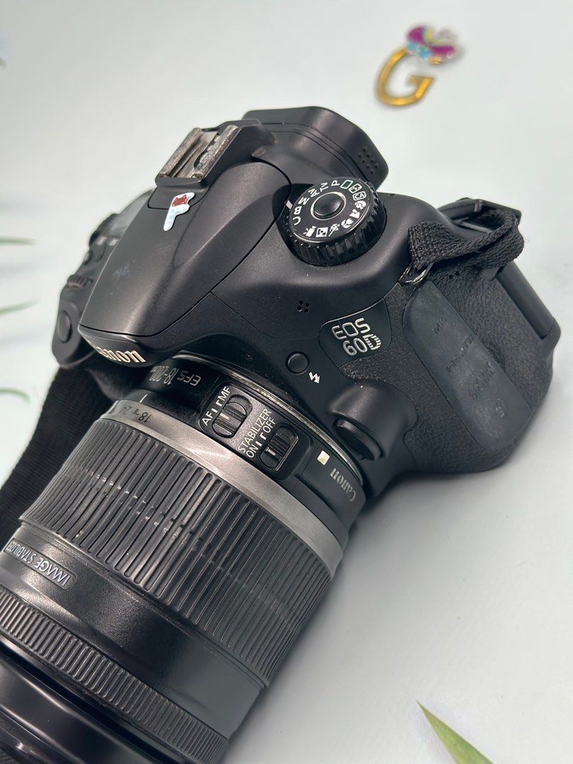canon dslr camera with flip screen
