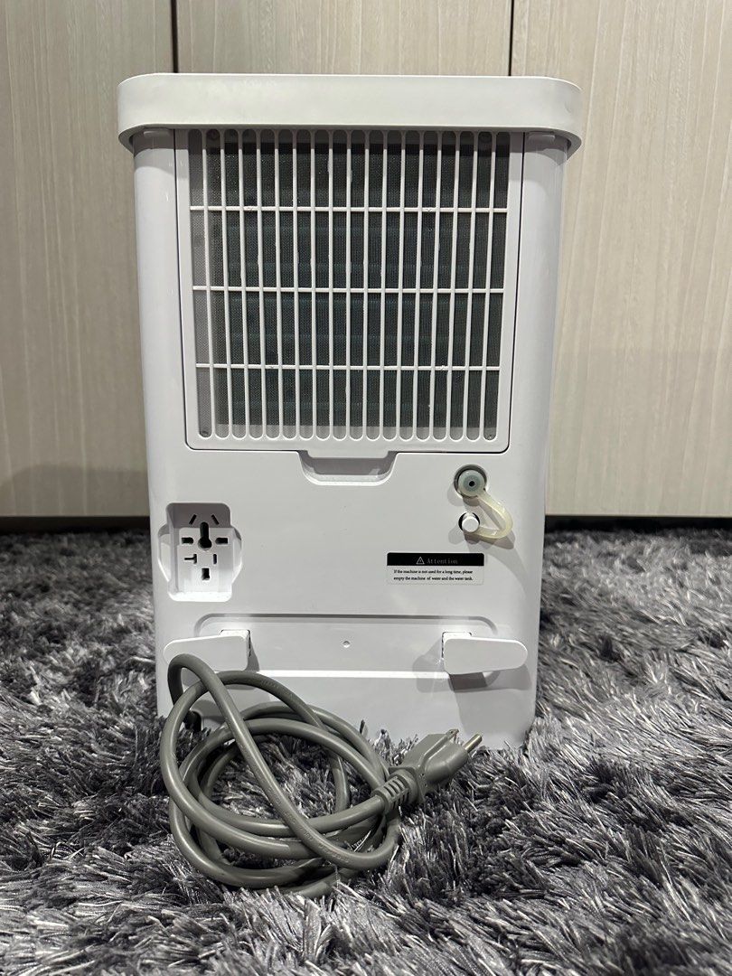Carrier Dehumidifier 12L, TV & Home Appliances, Air Conditioning and