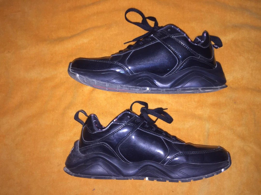 CHAMPION Shoes Size 42.7