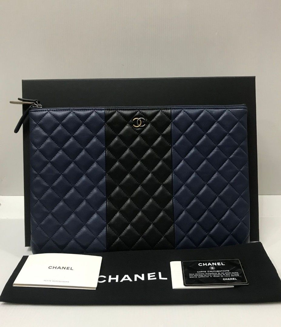 Chanel O Case Medium Navi Black #21 34 cmx24 cm With Box, DB