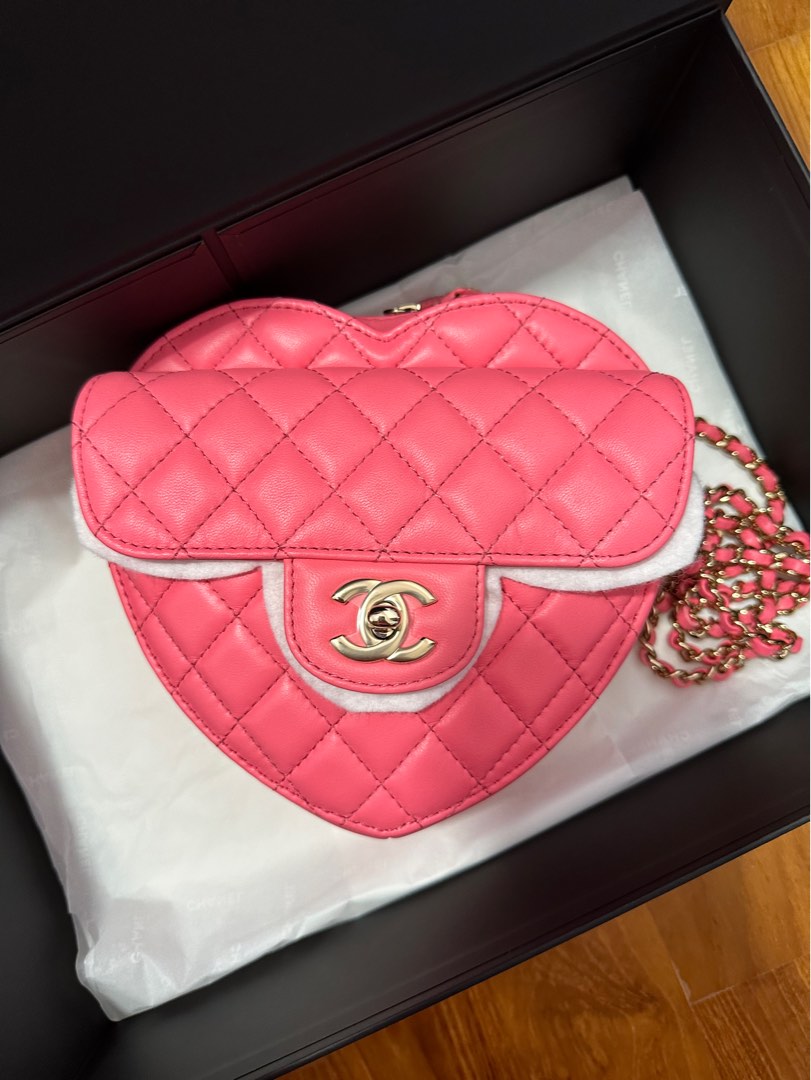 NEW Authentic CHANEL 22S Pink Large Heart Bag CC Lambskin Leather Crossbody  bag